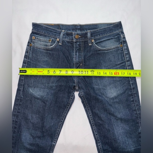 Levi’s Men’s Size 32/32 Dark Wash 511 Slim Fit Straight Leg Stretch Jeans - Picture 3 of 8